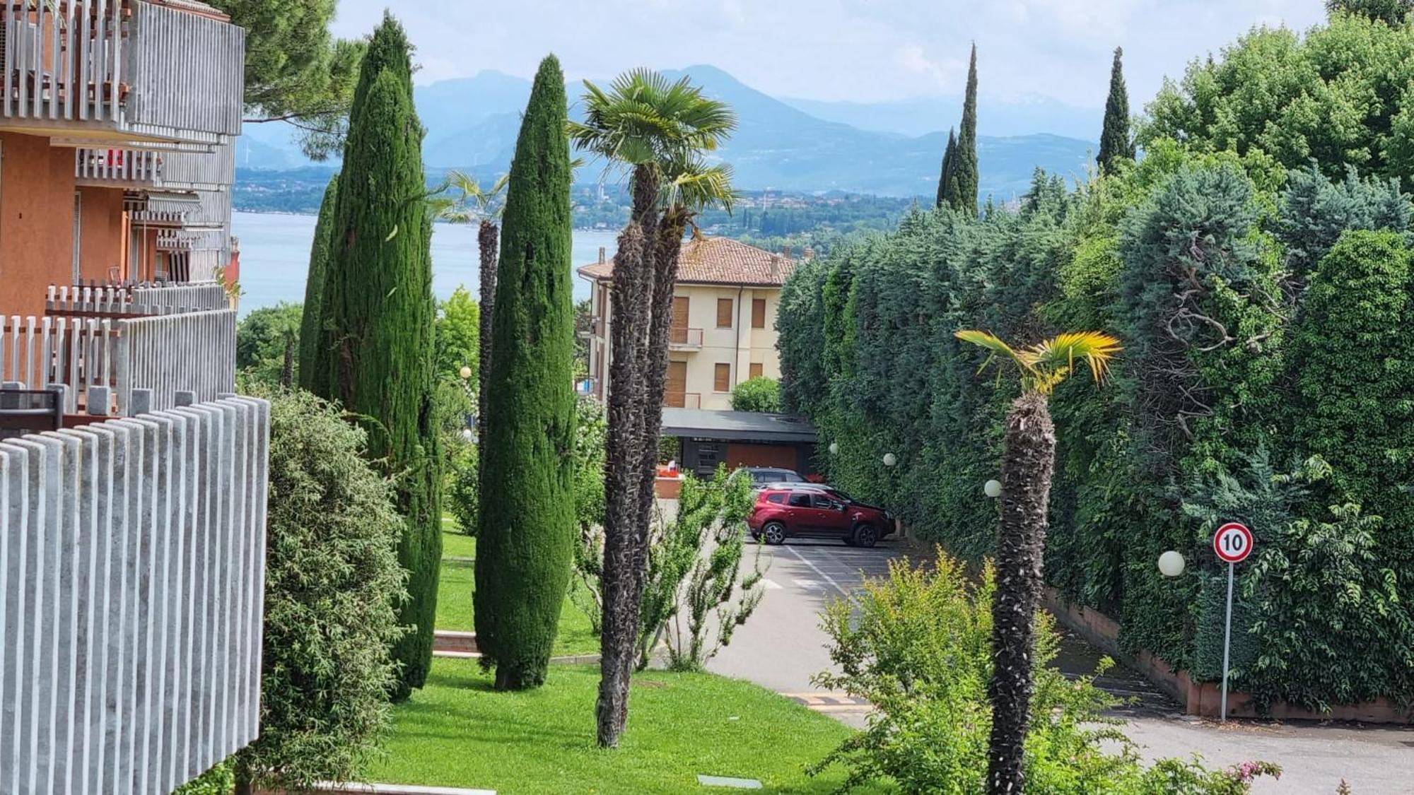 Appartamento Peschiera Peschiera del Garda Exterior foto